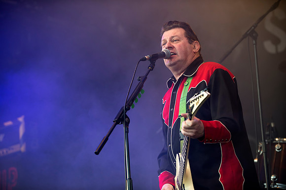 Stiff Little Fingers - Bearded Theory Festival 2013