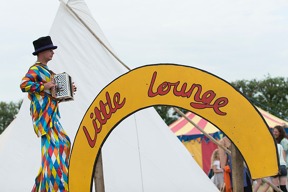 Lounge On The Farm 2013