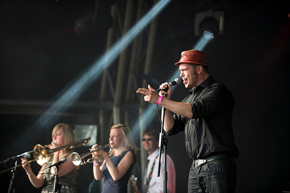 New Groove Formation - Bearded Theory Festival 2013