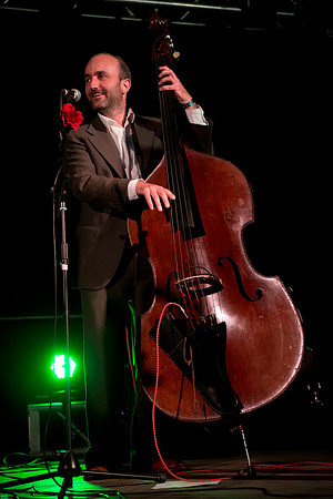 The Zen Hussies - Bearded Theory Festival 2013
