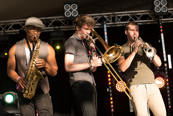 Aswad - Lounge On The Farm 2013