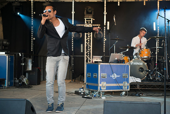 Dub Pistols - Lounge On The Farm 2013